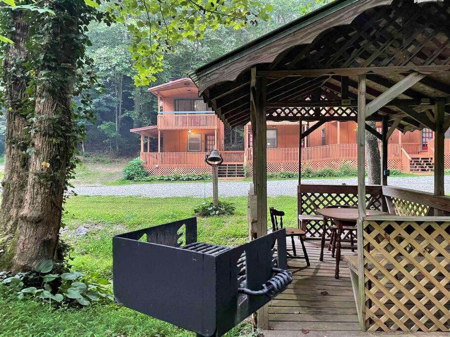 Cute Cabin Creek & Firepit #12 Helen Exterior foto